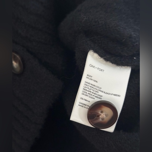 Sold ❌🛍️ NWOT Oak + Fort oversized cardigan - Picture 3 of 3